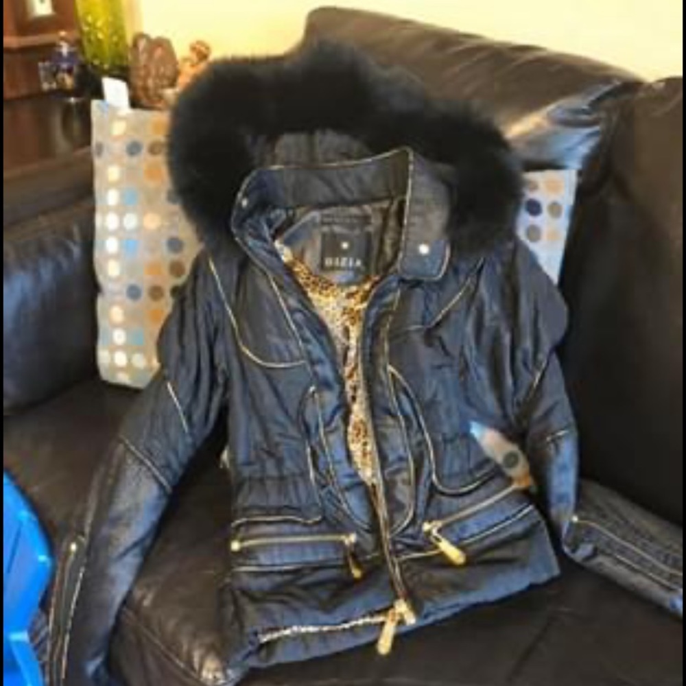 Gizia Jacket